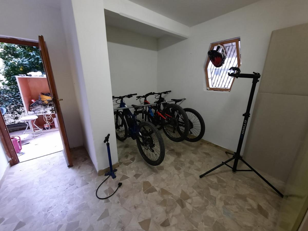 Casa Matilde - Appartamento Vista Mare - Con Posto Auto Finale Ligure Dış mekan fotoğraf
