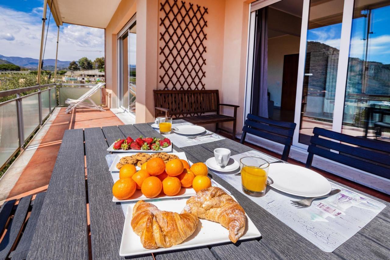 Casa Matilde - Appartamento Vista Mare - Con Posto Auto Finale Ligure Dış mekan fotoğraf