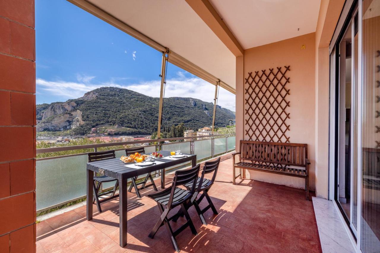Casa Matilde - Appartamento Vista Mare - Con Posto Auto Finale Ligure Dış mekan fotoğraf