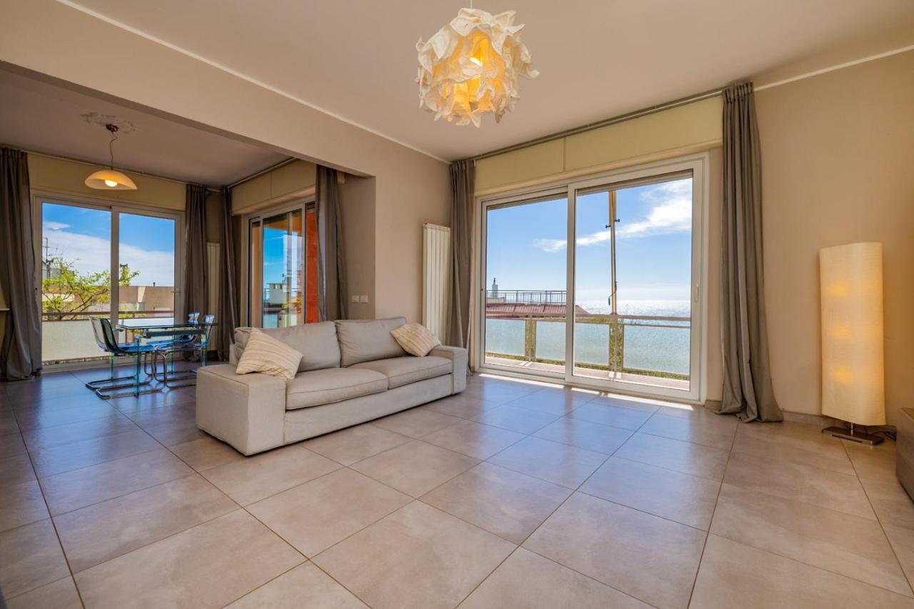 Casa Matilde - Appartamento Vista Mare - Con Posto Auto Finale Ligure Dış mekan fotoğraf