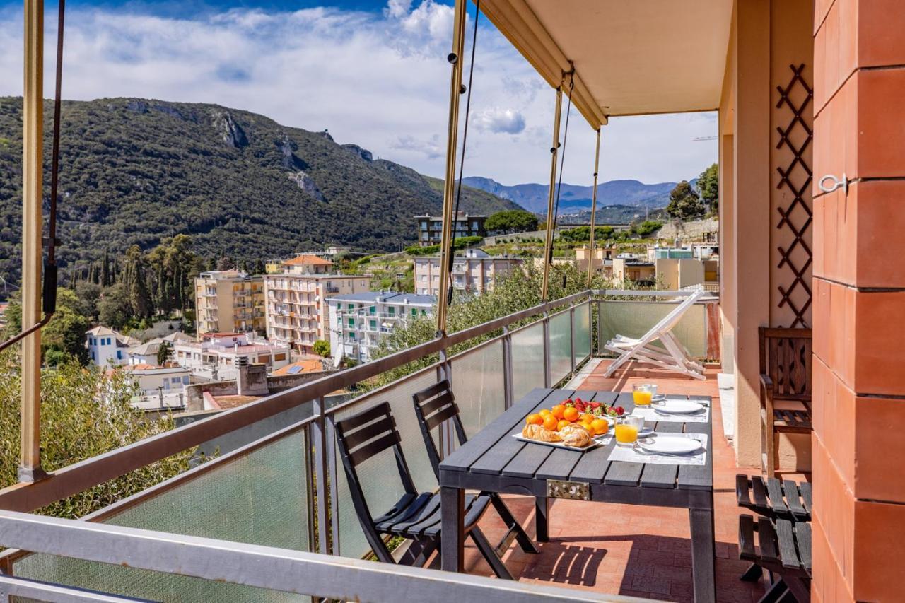 Casa Matilde - Appartamento Vista Mare - Con Posto Auto Finale Ligure Dış mekan fotoğraf